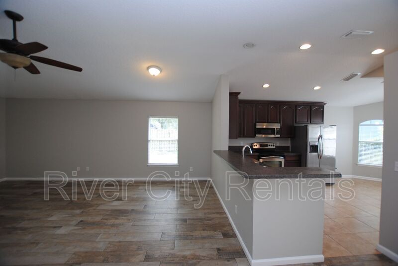 Building Photo - 2628 Ashfield Ct