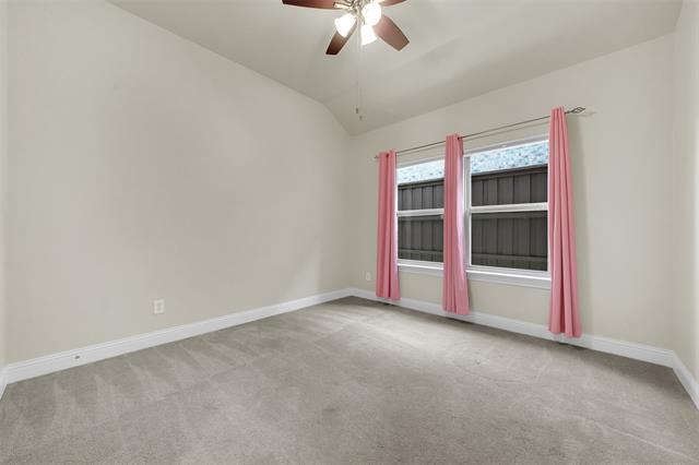 Building Photo - 5805 Zinnia Dr