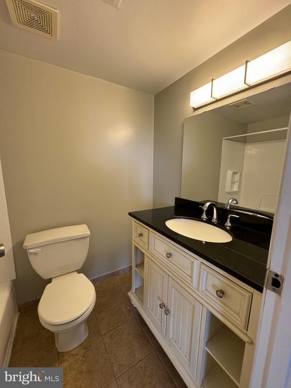 Building Photo - 12705 Dara Dr