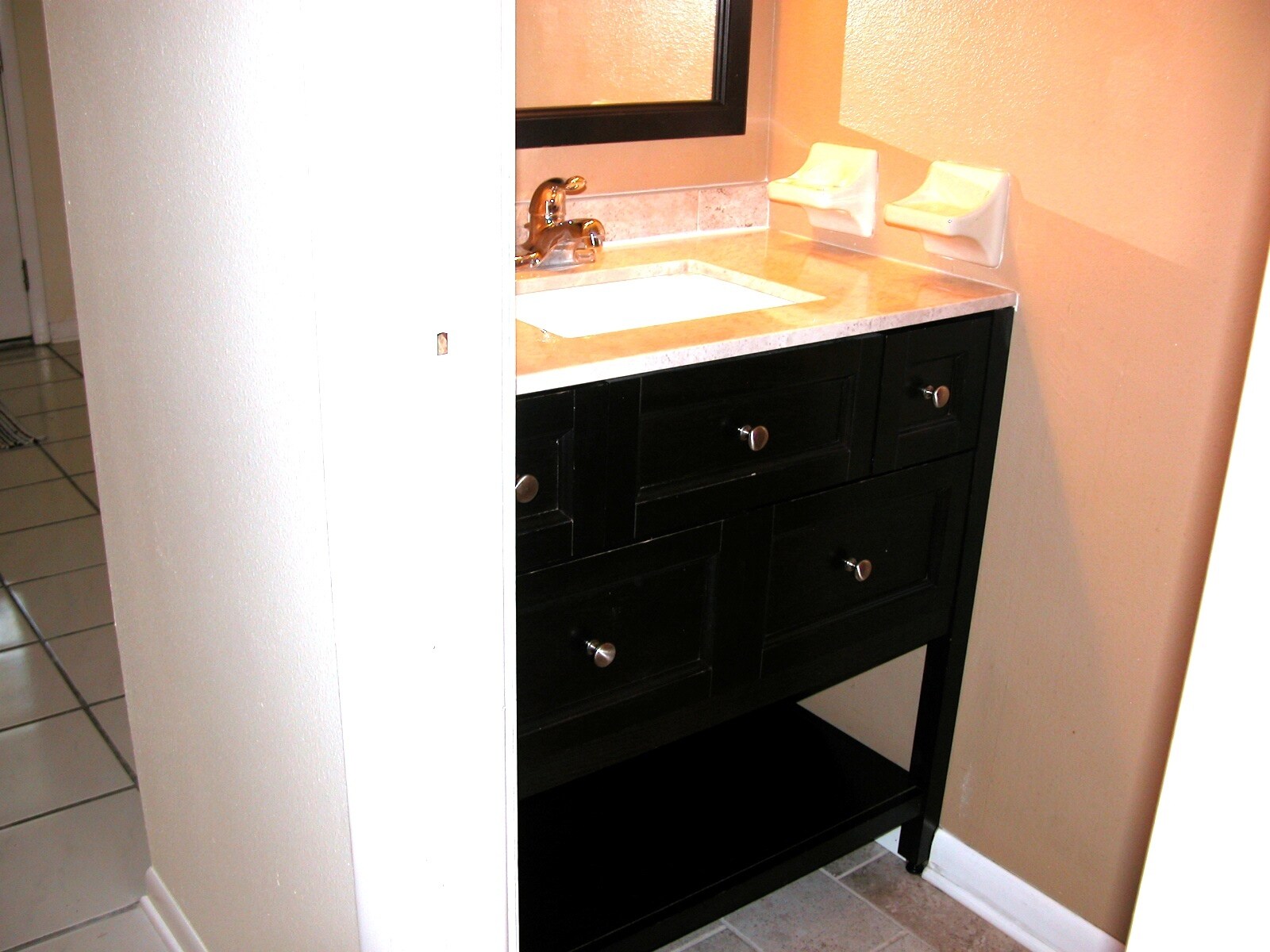 Building Photo - 110 N Tampania Ave