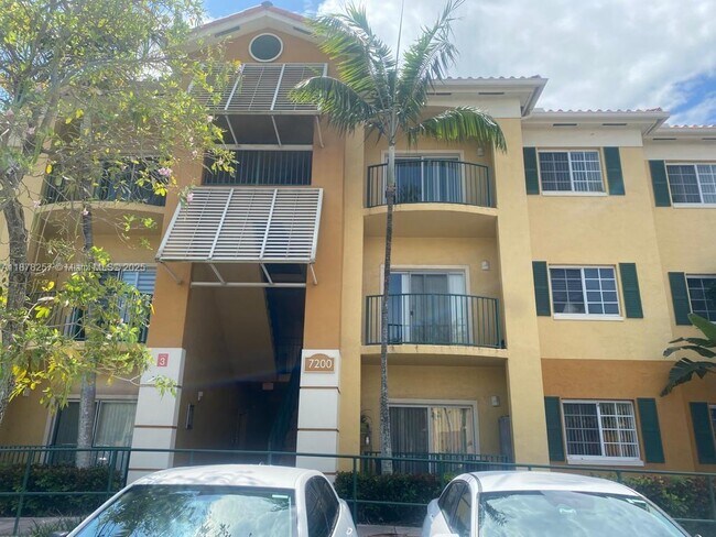 Primary Photo - 7200 NW 114th Ave