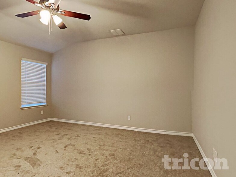 Building Photo - 6214 Falsetto Voice