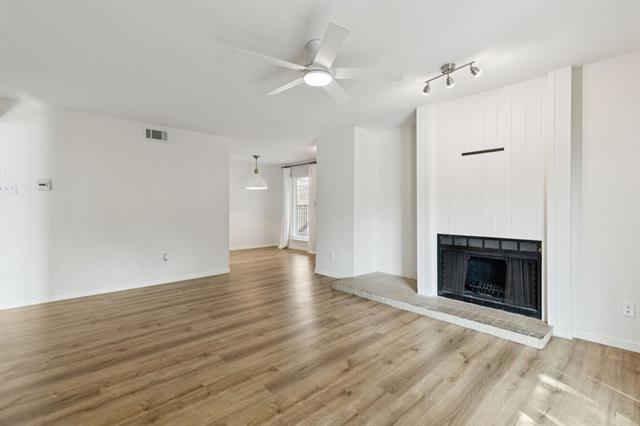 Building Photo - 8109 Skillman St