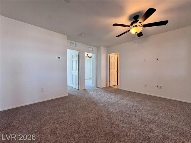 Building Photo - Brand-New Juniper Hills Townhome with 4 Bedrooms, Loft & Dual Balconies