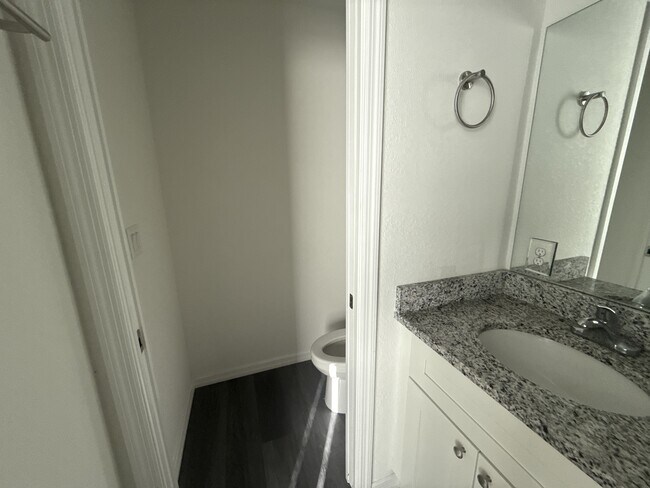 Building Photo - 18 Malauka Radial Run Rd