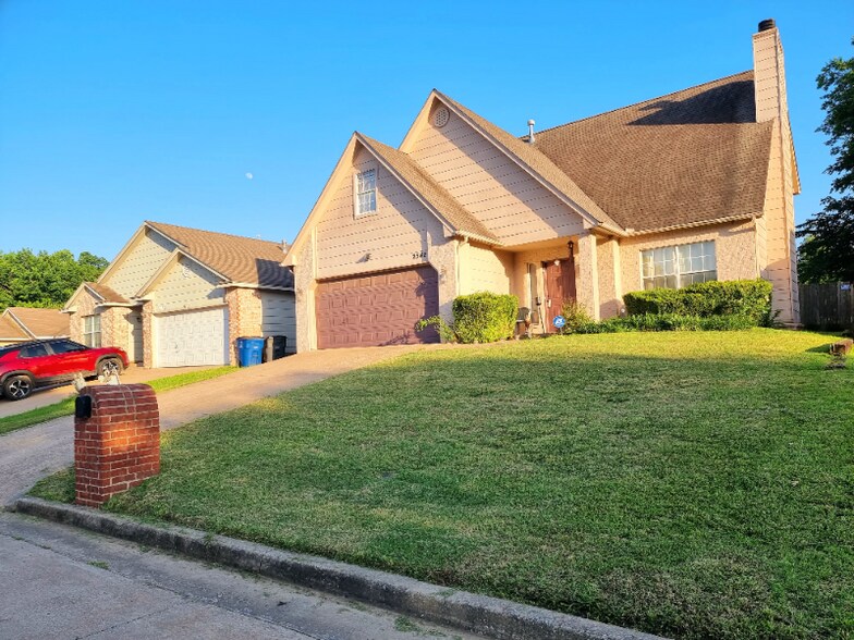 Primary Photo - 2542 W 66th Pl
