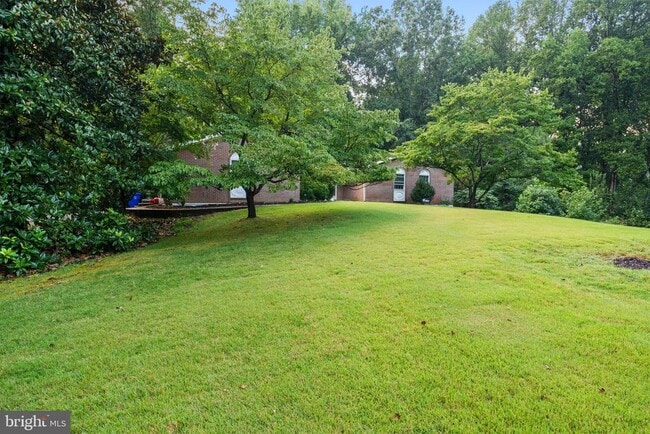 Building Photo - 7795 Penn Manor Ct