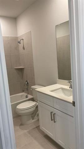 Building Photo - 1208 Aruba Ave
