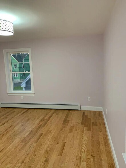 Building Photo - 38 Gristmill Ln