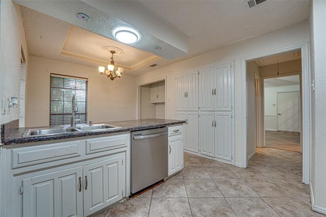 Building Photo - 917 Meadowgate Dr