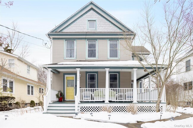 Building Photo - 134 6th St