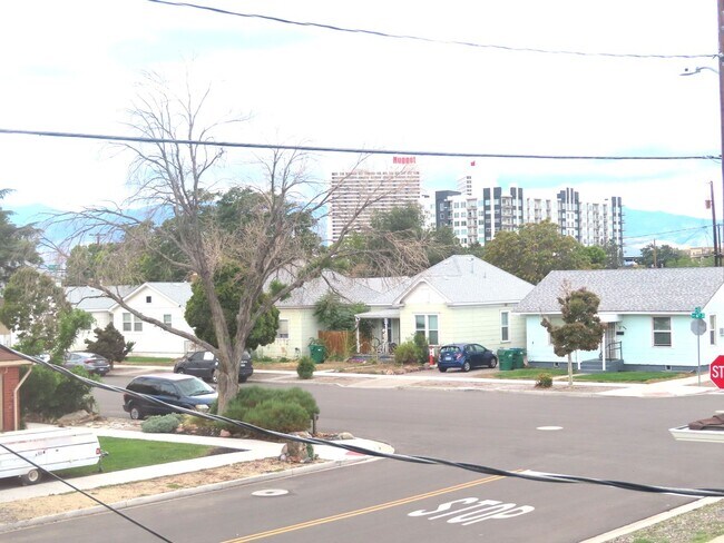 Building Photo - 582 E Street