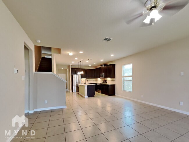 Building Photo - 9627 Bricewood Oak