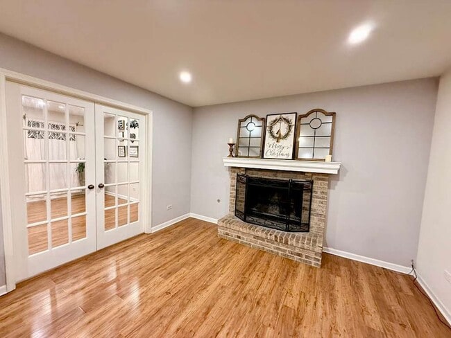 Building Photo - 2071 Madison Ave