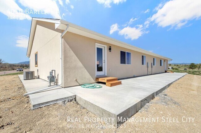 Building Photo - 4010 Barela-A
