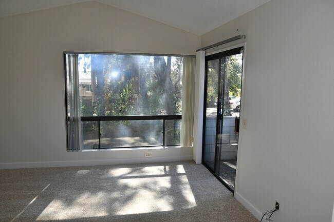 Building Photo - 10336 Ridgewater Ln