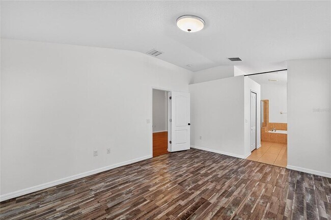 Building Photo - 431 Westchester Hills Ln