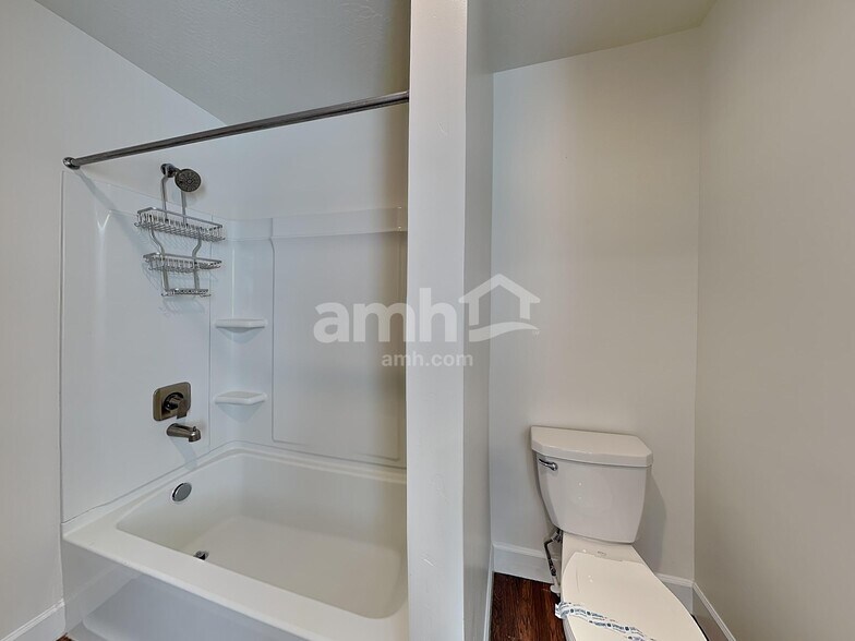 Building Photo - 1287 N Wagon Wy