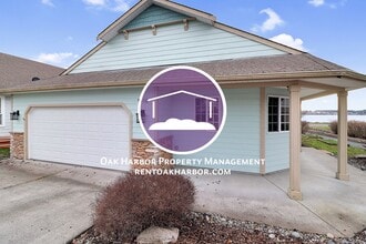 Building Photo - 2 Bed 2 Bath w/Large Office - Penn Cove Vi...