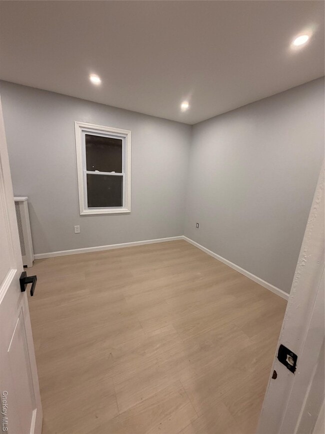 Building Photo - 14 Spooner St