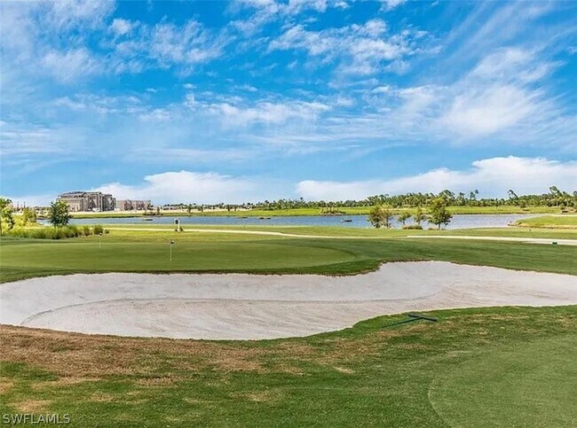 Building Photo - 12180 Wellen Golf St