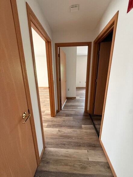 Building Photo - 201 Kearney Way