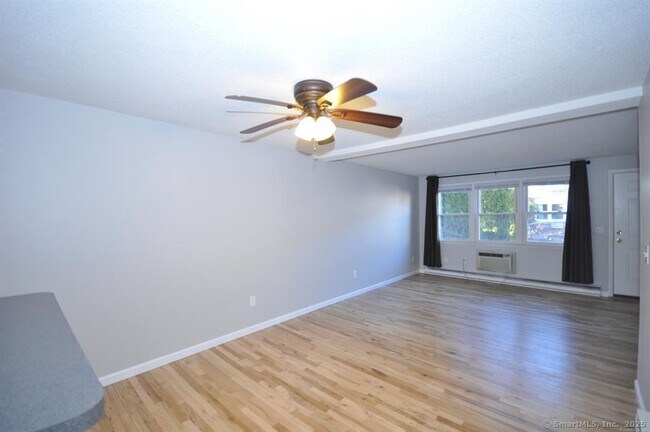 Building Photo - 43 Hiltbrand Rd
