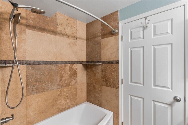 Building Photo - 2747 S Kihei Rd