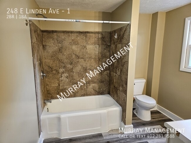 Building Photo - 248 E Linden Ave