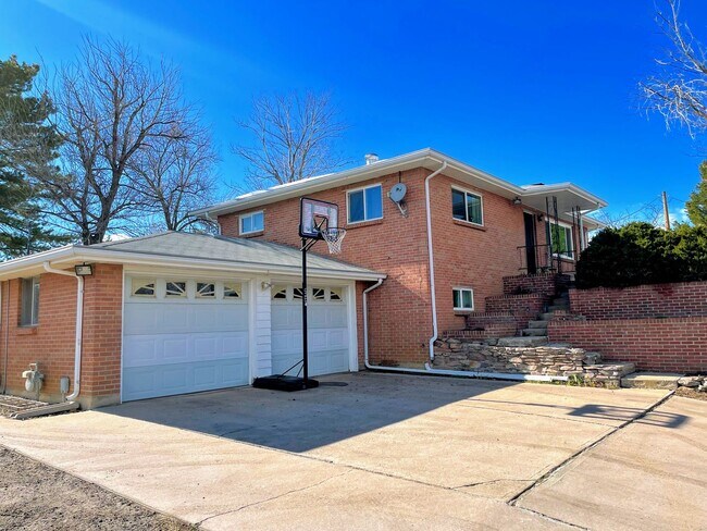 Building Photo - 5028 CO-67