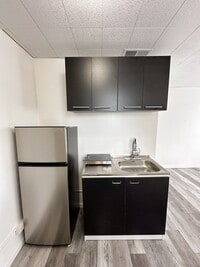 Building Photo - F26IE