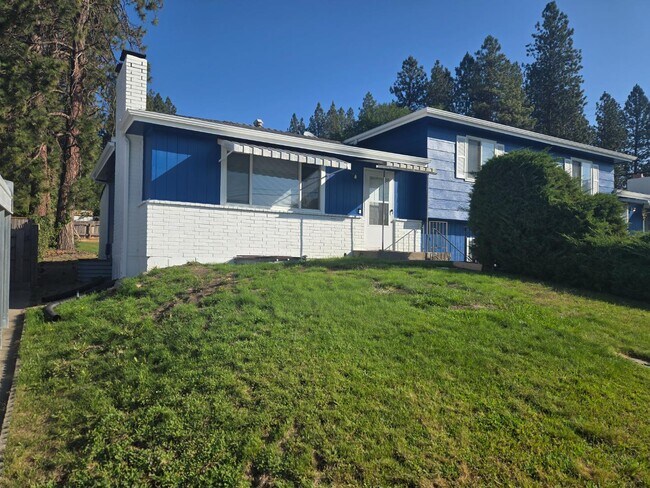 Building Photo - 12219 E 23rd Ave