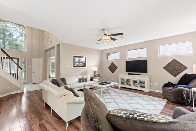 Building Photo - 14618 Oxwick Cir