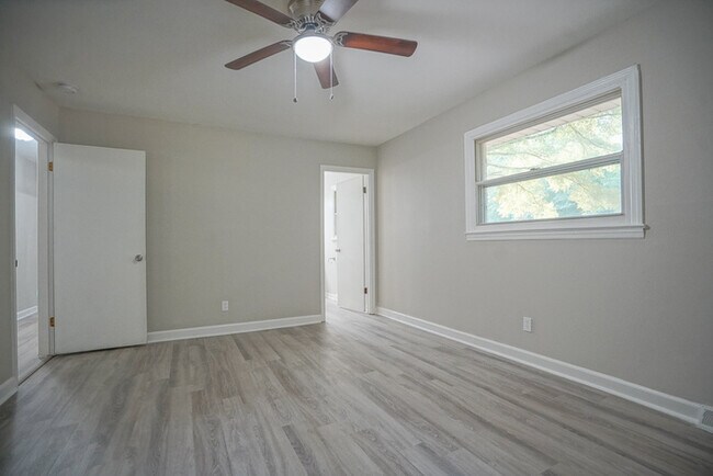 Building Photo - 246 Acorn Acres Rd