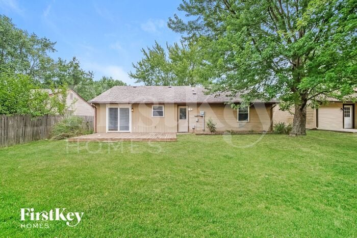 Building Photo - 5373 Padre Ln