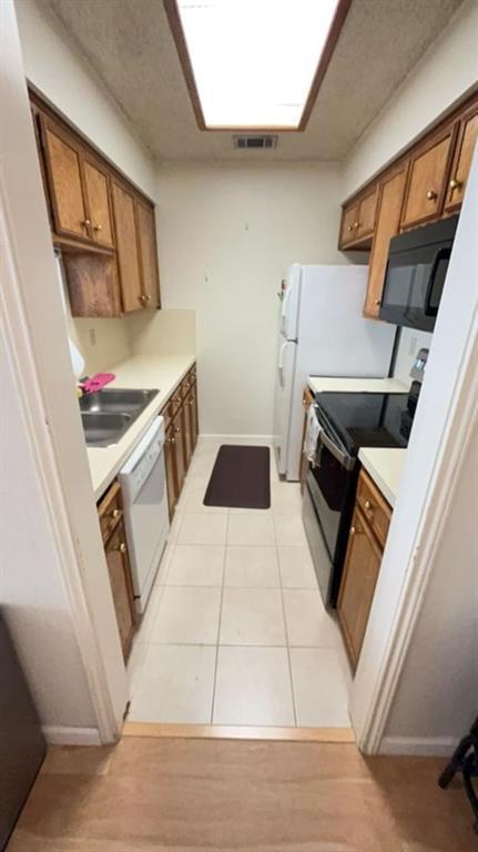 Building Photo - 2706 Salado St