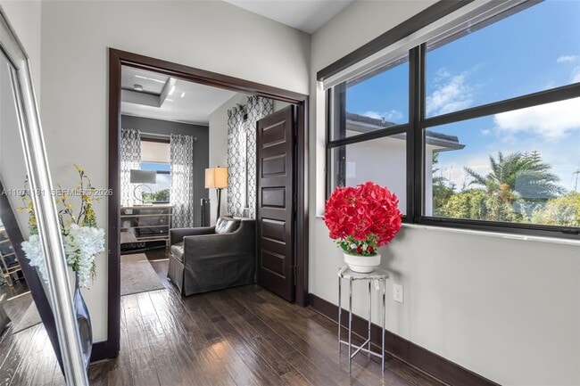 Building Photo - 16184 SW 136 Way