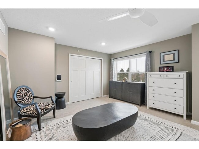 Building Photo - 8957 SW Village Loop