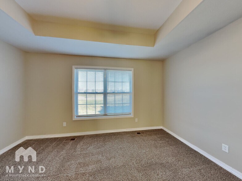 Building Photo - 5697 W Alexa Ln