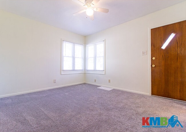 Building Photo - 839 14th St NE