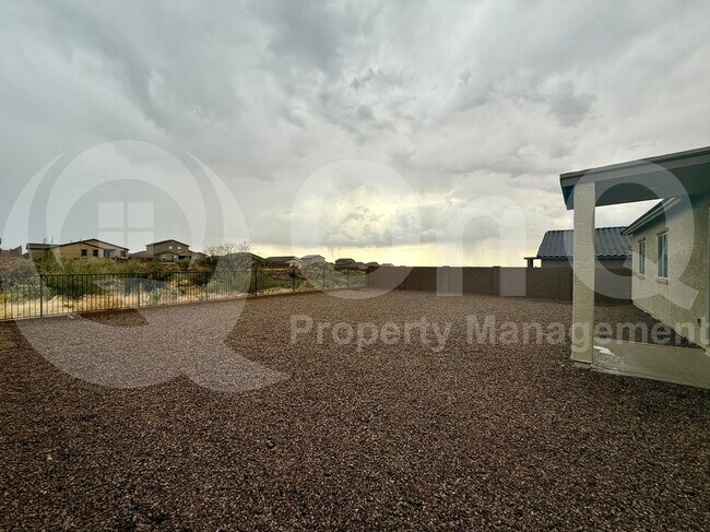 Building Photo - 17590 S Ironwood Bend Dr