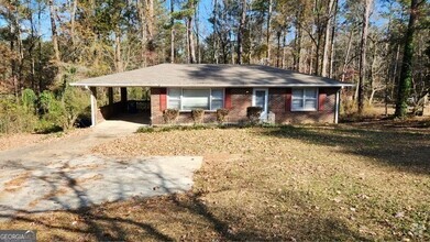 Building Photo - 4000 Stonewall Tell Rd