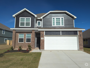 Building Photo - 2436 Dahlia Dr