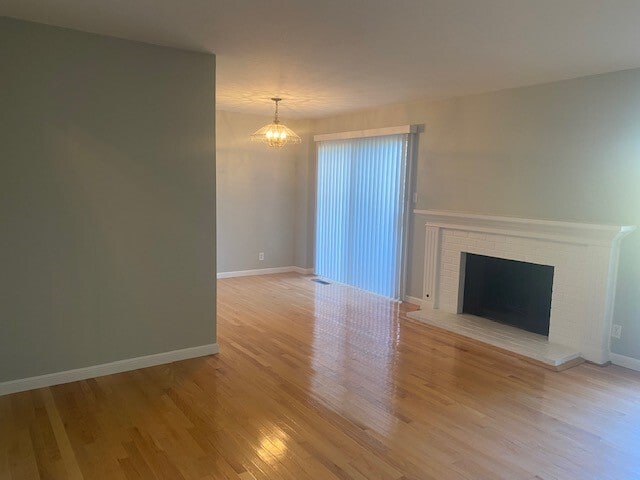 Living & dining rooms - 10 Crippleridge Ct