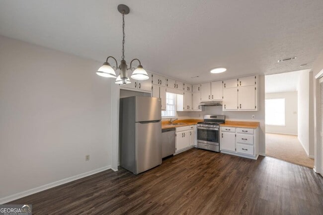 Building Photo - 280 Matthew Ln