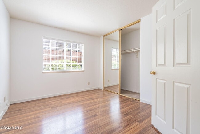 Building Photo - 376 Fresh Meadows Rd