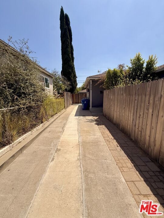 Building Photo - 4234 Verdugo Rd