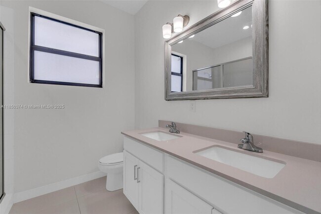 Building Photo - 19447 SW 124th Ct