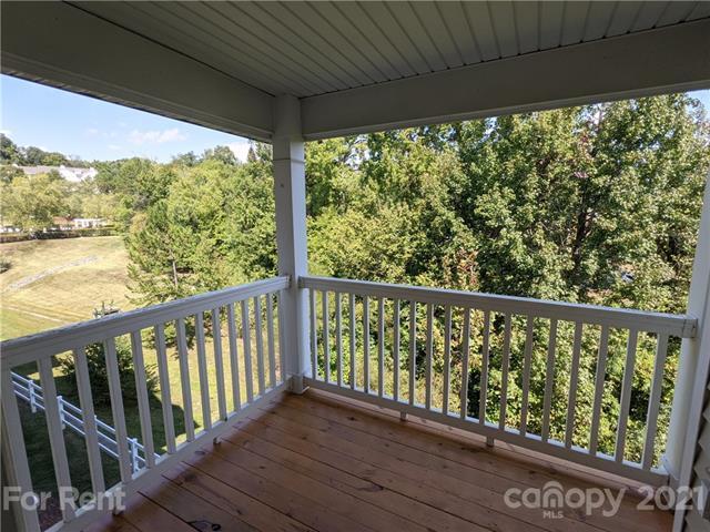 Building Photo - 10632 Hill Point Ct