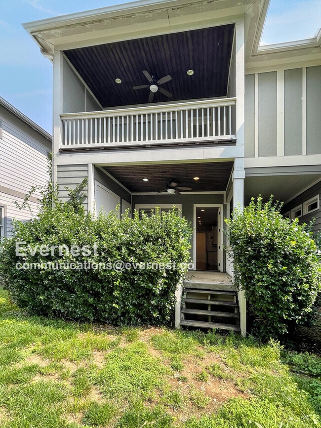 Building Photo - 817 Knox Ave
